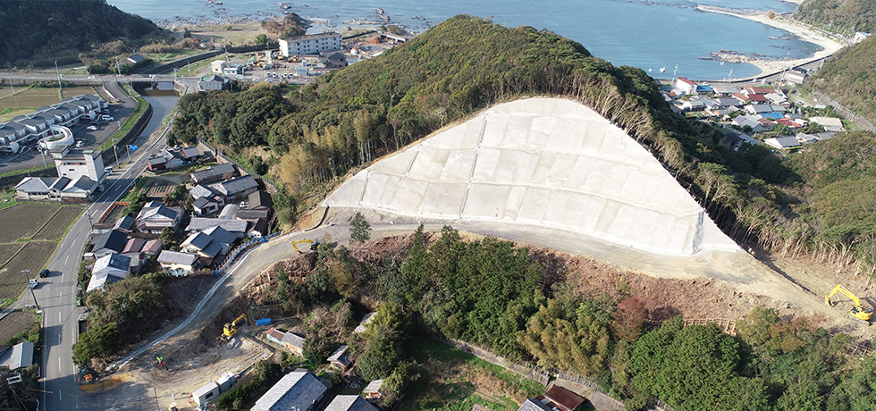 すさみ串本道路高富串本地区他工事用道路設置工事